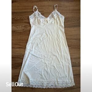 Women's Vintage Ivory Lace Satin Slip Dress Midi M. FLAW!